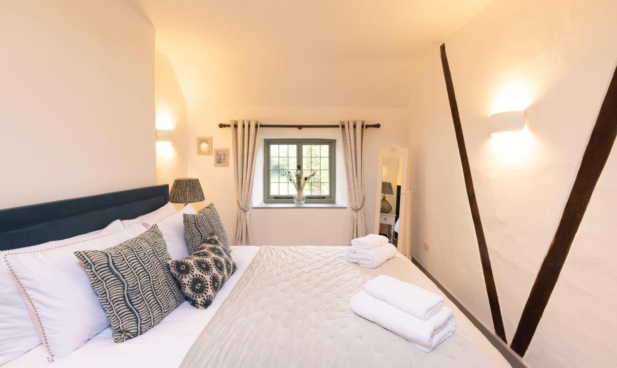 Cotswold Cottage With Hot Tub Bledington Esterno foto