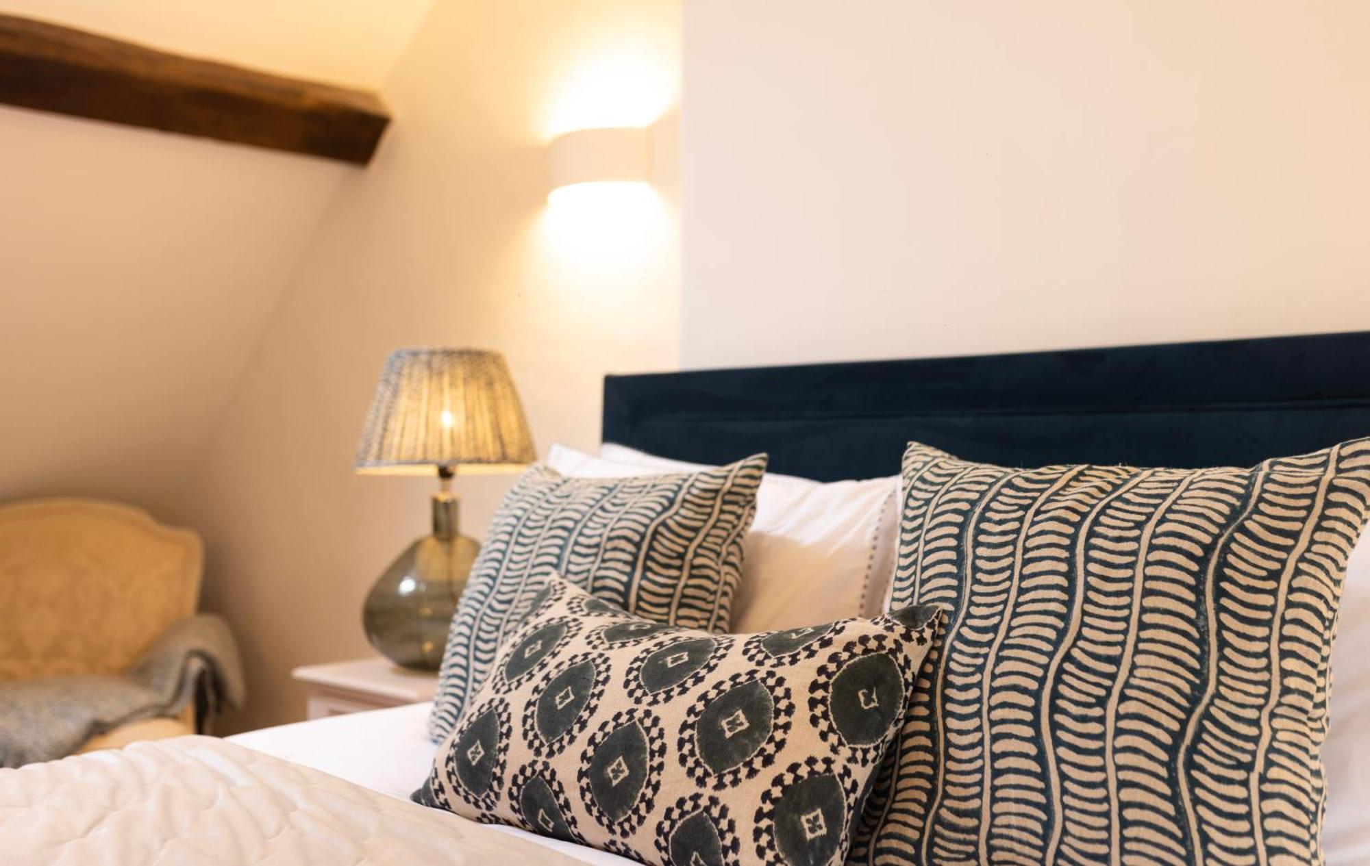 Cotswold Cottage With Hot Tub Bledington Esterno foto